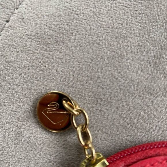 Swarovski limited edition fish coin pouch - Picture 4 of 7